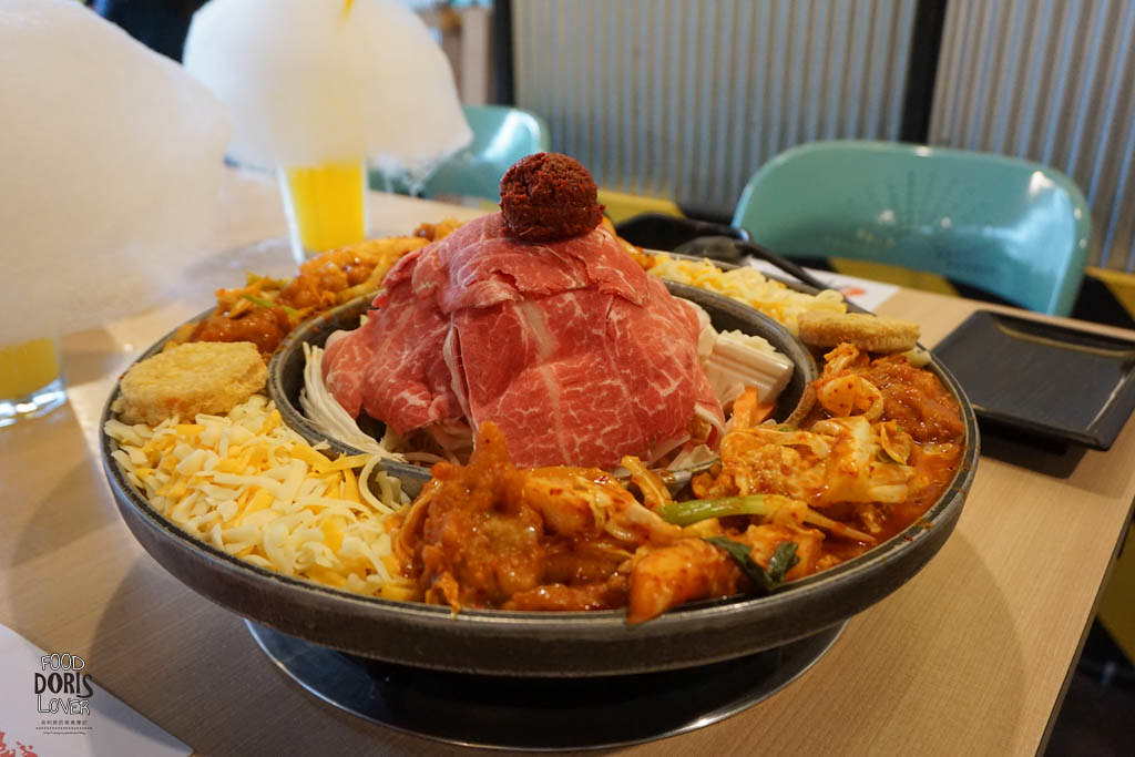 《食記》台北萬華【OMAYA春川炒雞(西門町)】起司春川炒雞X辛普森部隊鍋X維蘇威火山鍋 - 第12張圖 DSC04600