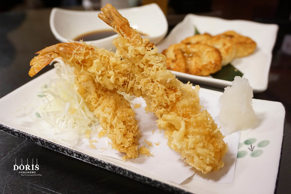 ♚食記♚台北中山【鮨老大 】鮨壽司 旗魚黑輪片 雞翅明太子 鹽烤鯖魚 火烤壽司 鮨丼 刺生丼 12盎司沙朗牛排丼 炸蝦 鹽烤豬五花串 揚出豆腐 綜合生魚片 溫泉蛋 星鰻手卷 平價日式 日本料理 居酒屋 天津街 捷運中山站 - 第13張圖 DSC02499