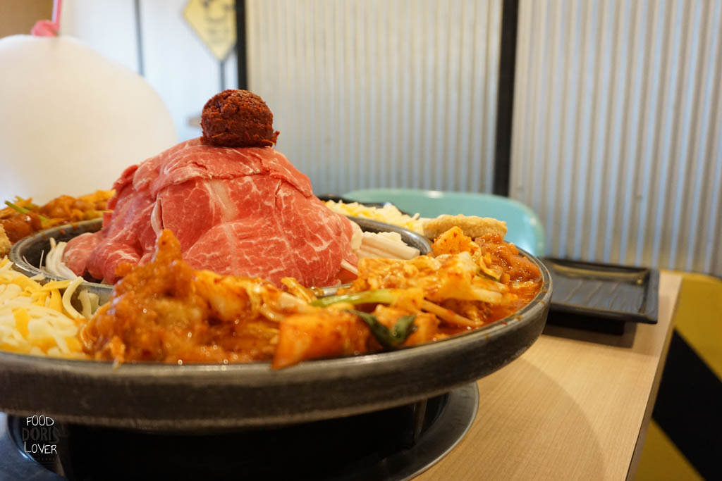 《食記》台北萬華【OMAYA春川炒雞(西門町)】起司春川炒雞X辛普森部隊鍋X維蘇威火山鍋 - 第13張圖 DSC04608