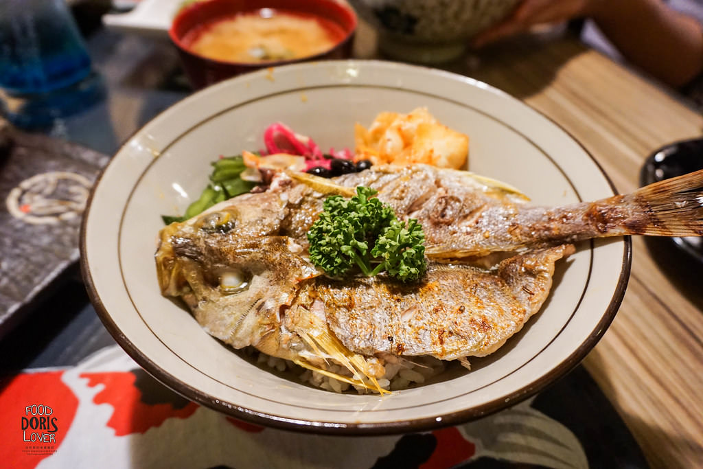 《食記》新竹市【名古屋料亭】無菜單料理吃到飽X價格實惠的現流海鮮X龍蝦鍋只要299元 - 第21張圖 DSC00110
