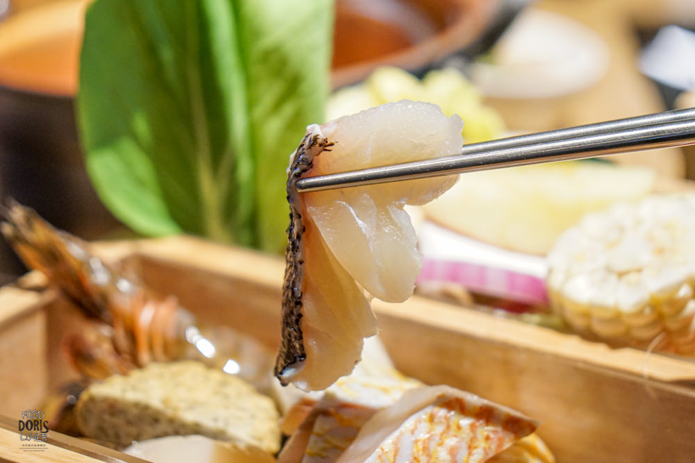 HI-Q鱻食餐廳》台北火鍋推薦-海藻成為火鍋主角｜自家養殖新鮮魚類