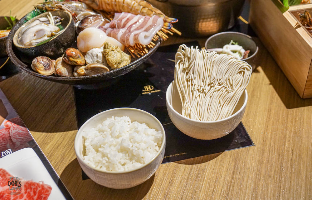 HI-Q鱻食餐廳》台北火鍋推薦-海藻成為火鍋主角|自家養殖新鮮魚類 - 第16張圖 HI-Q鱻食餐廳》台北火鍋推薦-海藻成為火鍋主角|自家養殖新鮮魚類