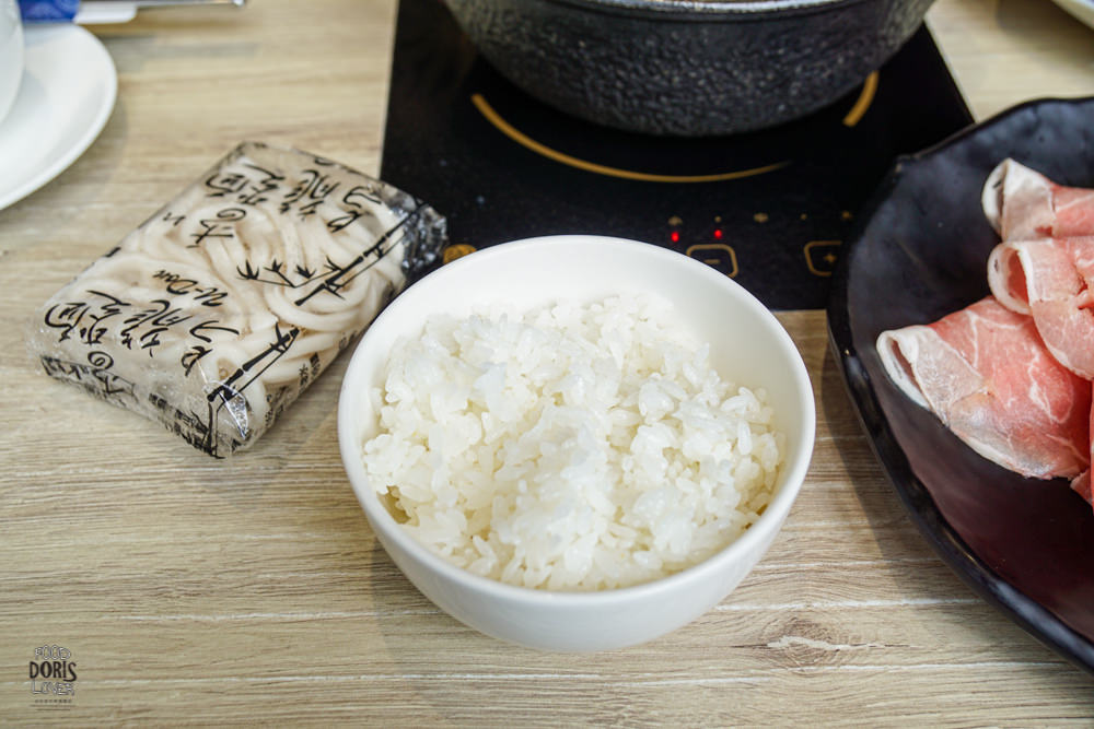 築間幸福鍋物》宜蘭市火鍋餐廳推薦-不用500元就能蔬菜吃到飽｜明治冰淇淋無限供應