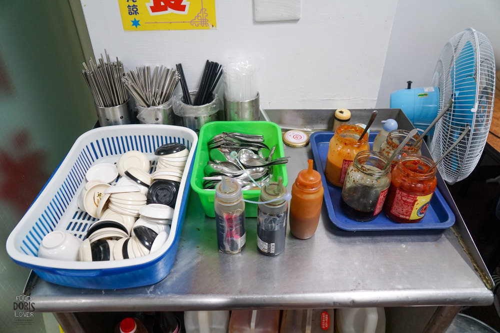周家小籠包蒸餃-花商店》花蓮美食-有些地方需要改進｜下次會想嘗試總店