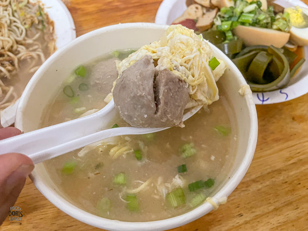 空軍涼麵》信義美食推薦-超大份量的人氣涼麵｜沒排隊吃不到