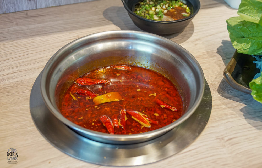 令和日式涮涮鍋》士林美食餐廳推薦-社子自助式蔬菜、火鍋料吃到飽｜平價火鍋店