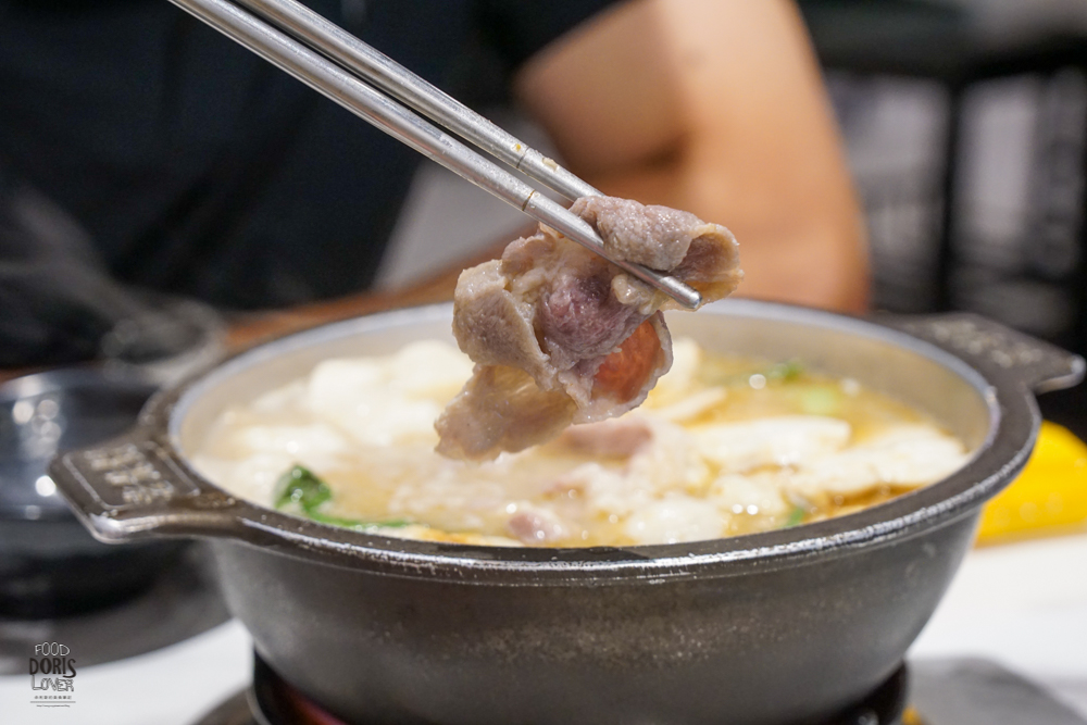老先覺》士林捷運站美食推薦-加價59元升級為火鍋吃到飽|麻辣湯頭很銷魂 - 第12張圖 老先覺》士林捷運站美食推薦-加價59元升級為火鍋吃到飽|麻辣湯頭很銷魂